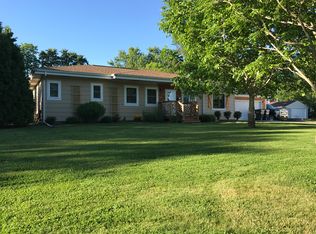 1438 W 38th St, Davenport, IA 52806