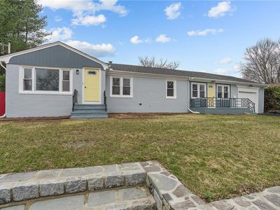 44 N Williams St, Johnston, RI, 02919