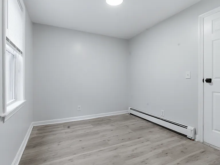 92 Sylvian St #1 — Photo 12