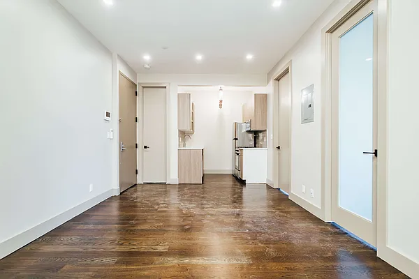 Rented by Nooklyn NYC LLC | media 14