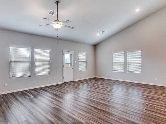 5th image of 10616 Tonkala Dr
