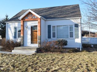 1334 Danny St, Waukesha, WI 53186