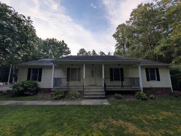 (undisclosed Address), New Kent, VA 23124