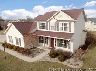 102 Clover Ave, Savoy, IL 61874