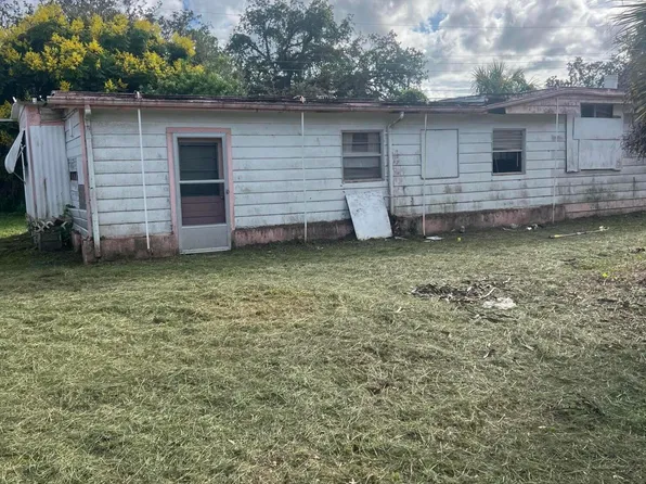 3203 Kittles St, Mims, FL 32754