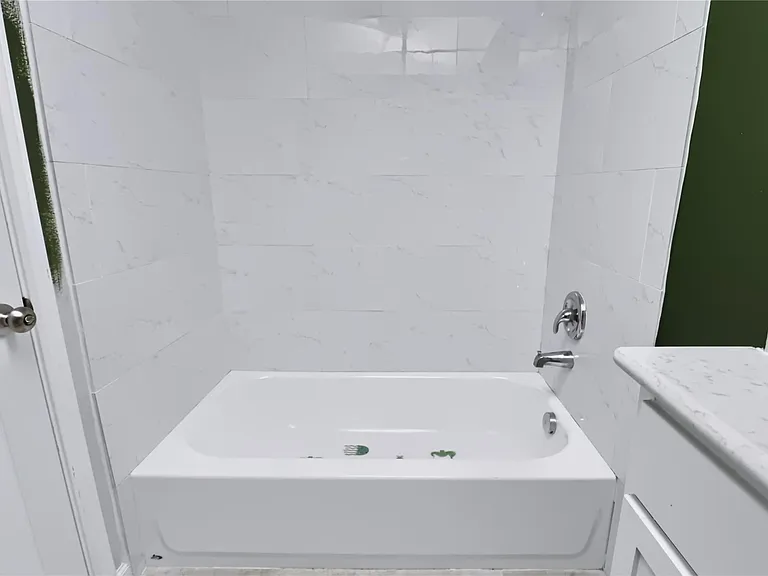11930 Ashcroft Dr — Photo 34