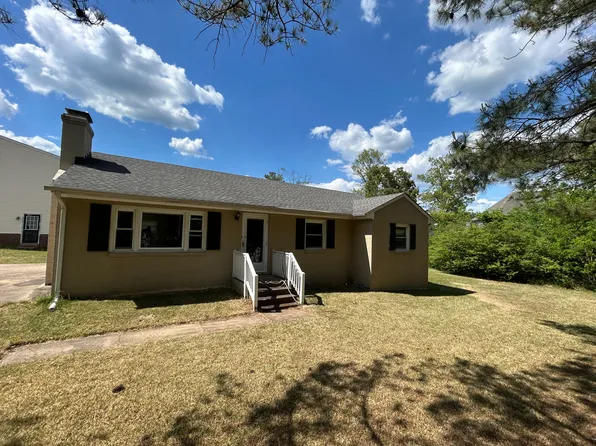 10000 Bon Air Crest Dr, North Chesterfield, VA 23235