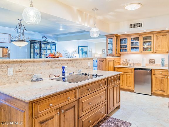 3rd image of 851 Leisure World --
