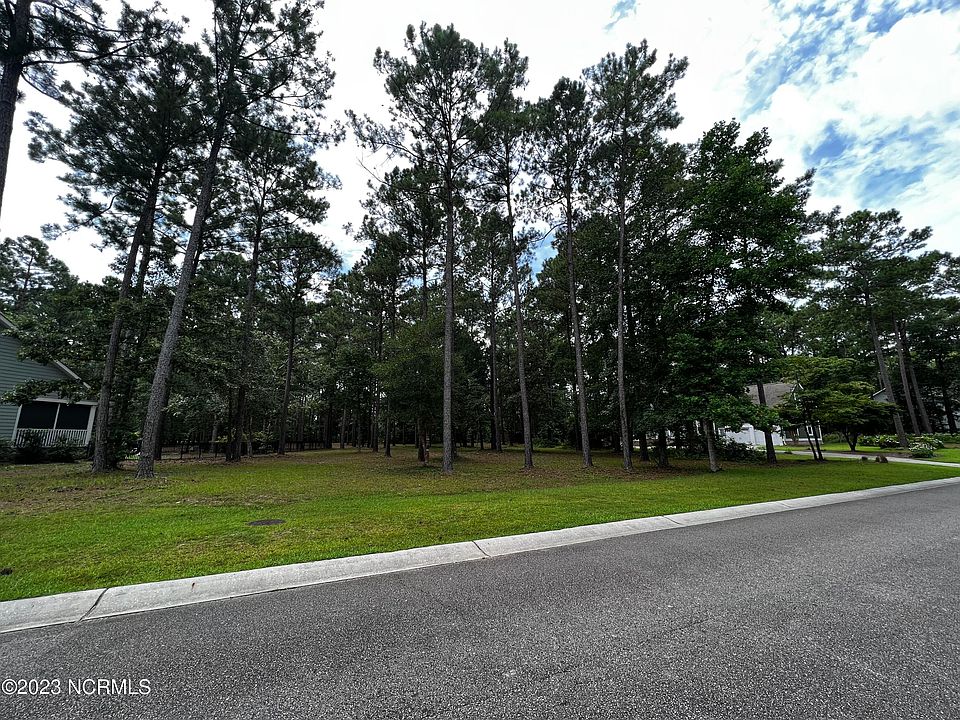 1st image of 181 Lockhaven Drive SE