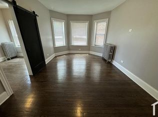 6707 S Cregier Ave, Chicago, IL 60649