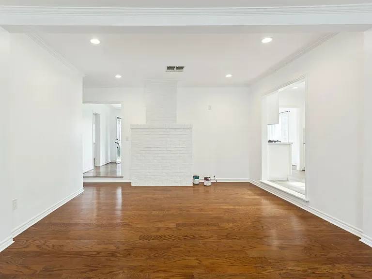 6101 Simpson Ave — Photo 5
