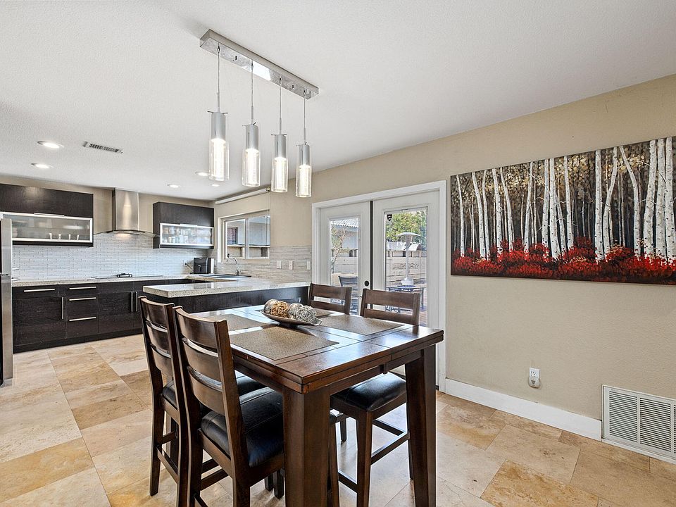 1st image of 52725 Avenida Vallejo