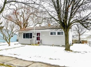 2221 Loraine Ave, Racine, WI 53404
