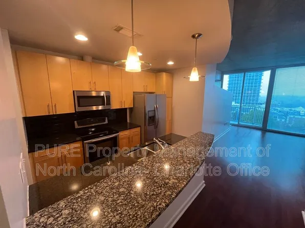 210 N Church St, Charlotte, NC