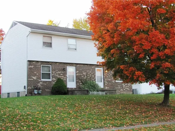944 Pheasant Run Rd, Akron, OH 44305
