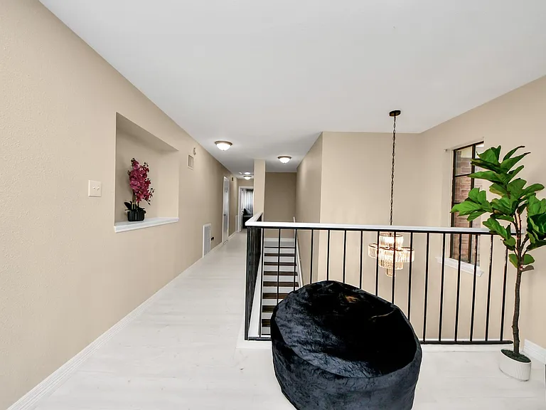 12334 Misty Laurel Dr — Photo 23