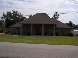 1161 S Kade Ln, Lake Charles, LA 70605