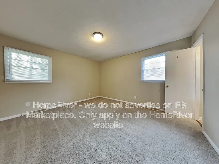 1613 Seven Oaks Pl — Photo 11
