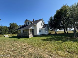 302 Maple Rd, Sarcoxie, MO 64862