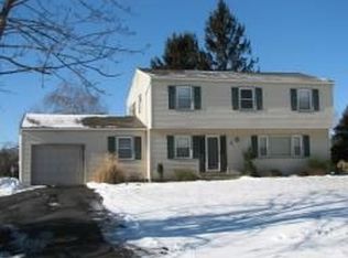 4 Partridge Ln, Long Valley, NJ 07853