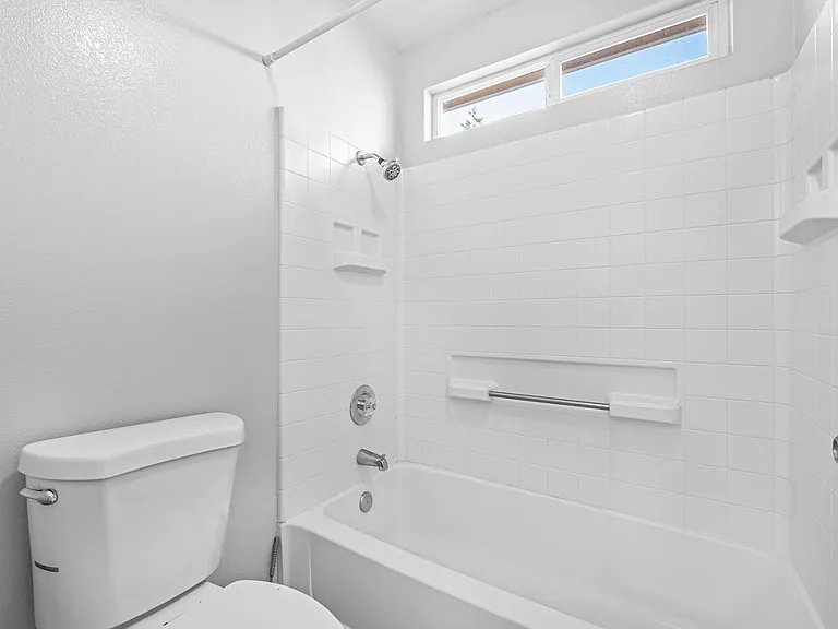 2341 Arthur Nate Haugh Dr — Photo 32
