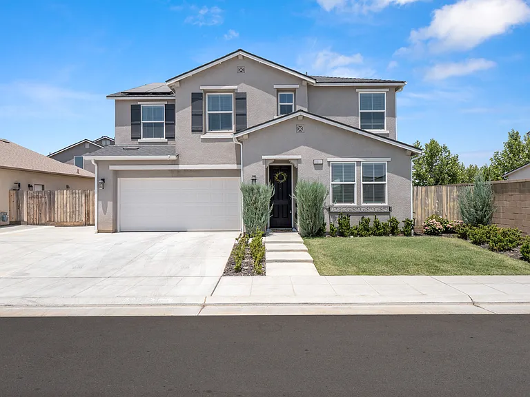 Celeste Ave — Photo 6