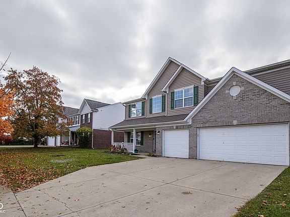 3rd image of 19141 Searay Dr