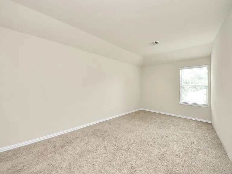 1437 Northwood Springs Dr — Photo 31