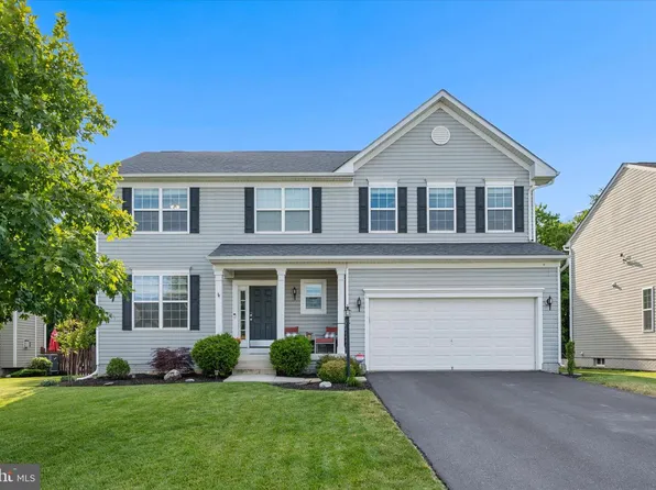 243 Solar Dr, Walkersville, MD 21793