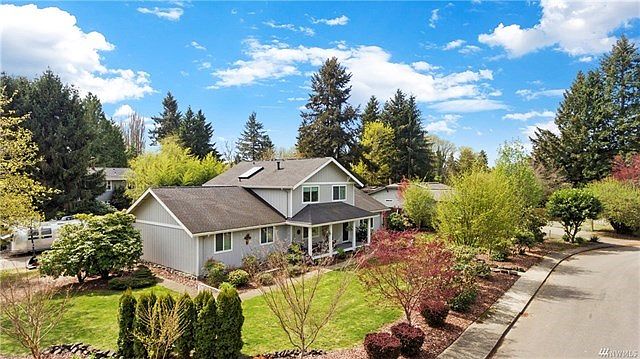Sitting pretty on a big corner lot, Olympia schools and convenient location.