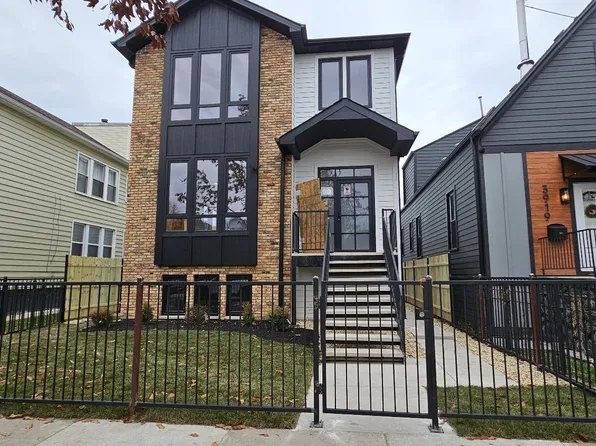 3923 N Bernard St, Chicago, IL 60618