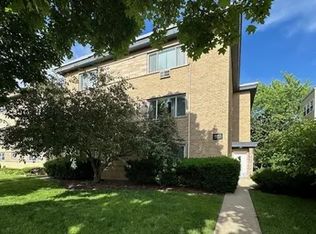9009 Skokie Blvd APT 1A, Skokie, IL 60077