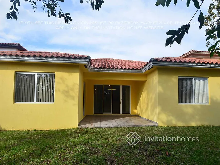 1821 SW 152nd Ct — Photo 8