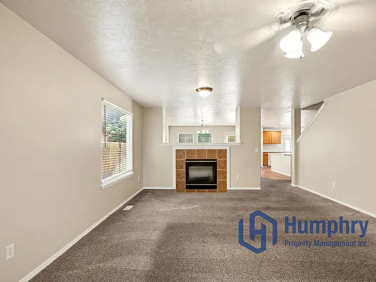 3527 E Hand Cart Ln — Photo 9
