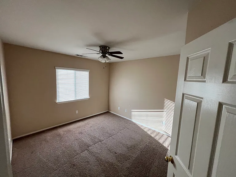38109 Floricita St — Photo 18
