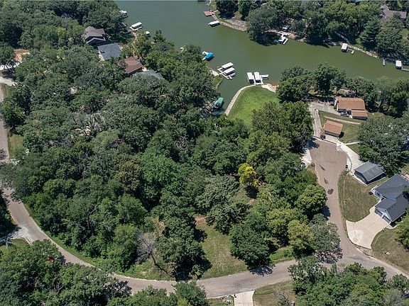 5th image of 5263 Panorama Dr