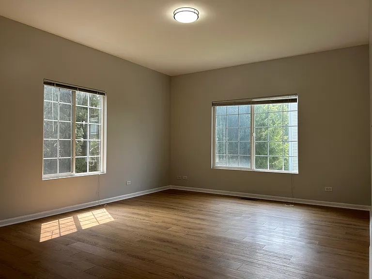 150 Enclave Cir #E — Photo 8