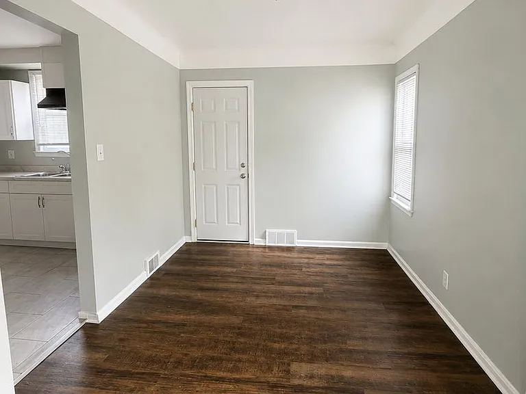 13693 Edmore Dr — Photo 3