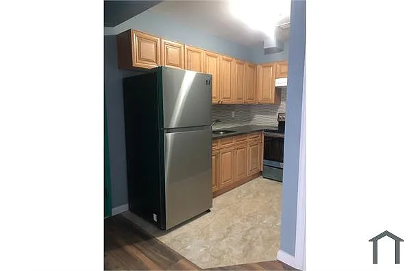 Building Photo - 1225 Union Ave #1R