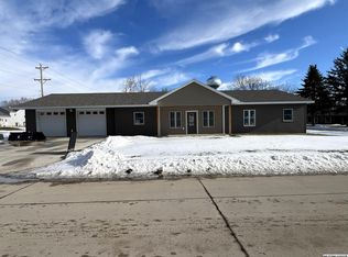 506 3rd St, Osage, IA 50461