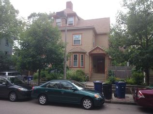 75 Green St, Jamaica Plain, MA 02130