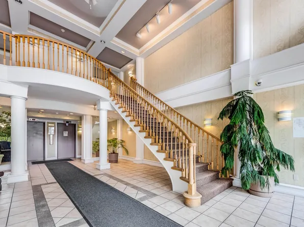 6631 Minoru Blvd #1209, Richmond, BC V6Y 1Z1