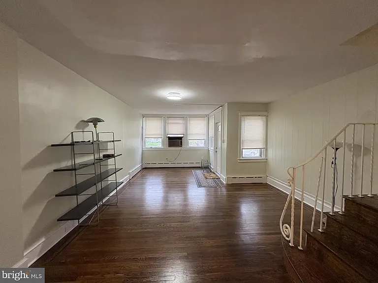 645 Jamestown St — Photo 12