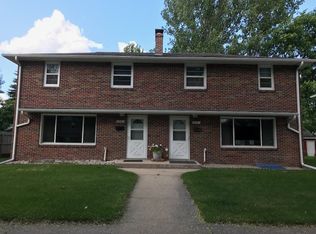 2210 11th Ave N, Grand Forks, ND 58203