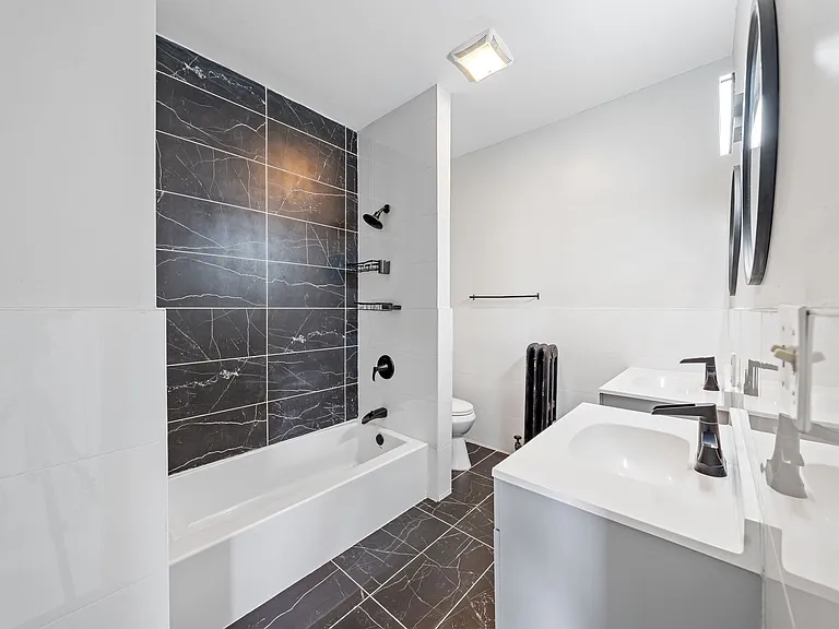 210 W Price St — Photo 7