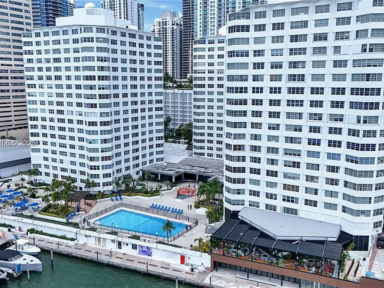 825 Brickell Bay Dr #350 — Photo 5