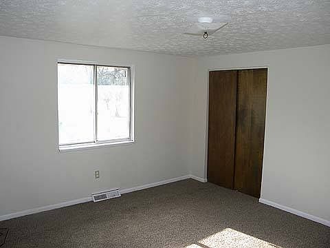 5th image of 2515 Crehore St