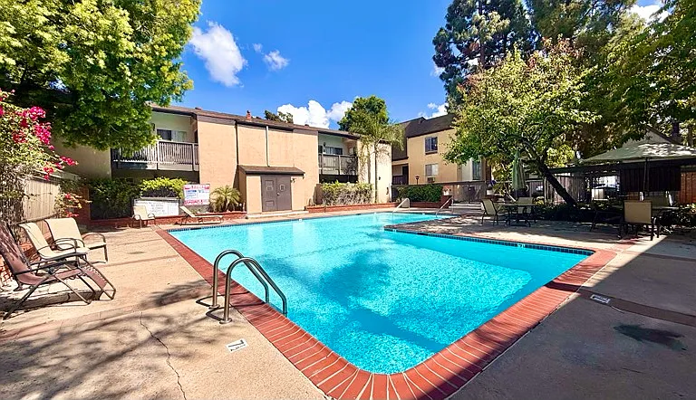 7958 Mission Center Ct #K — Photo 26