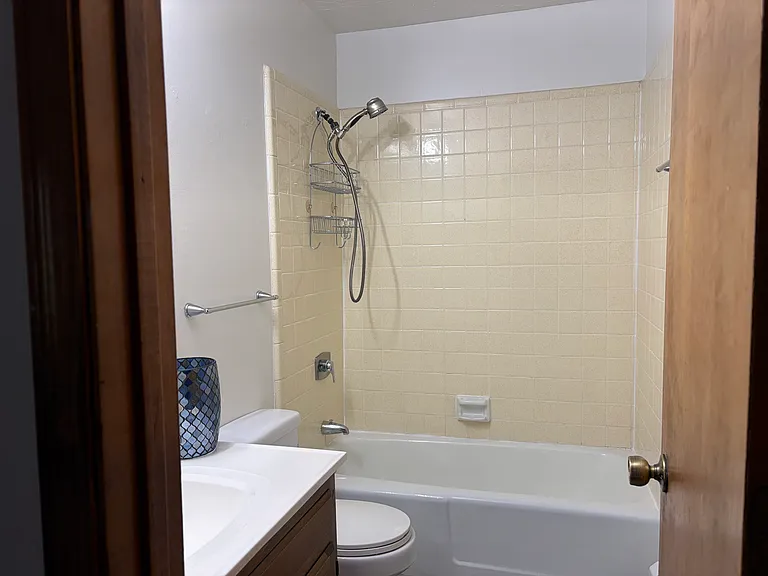 2202 Brillante St — Photo 18