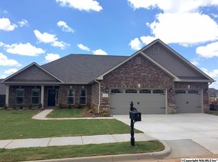 127 Walnut Cove Blvd, Huntsville, AL 35824